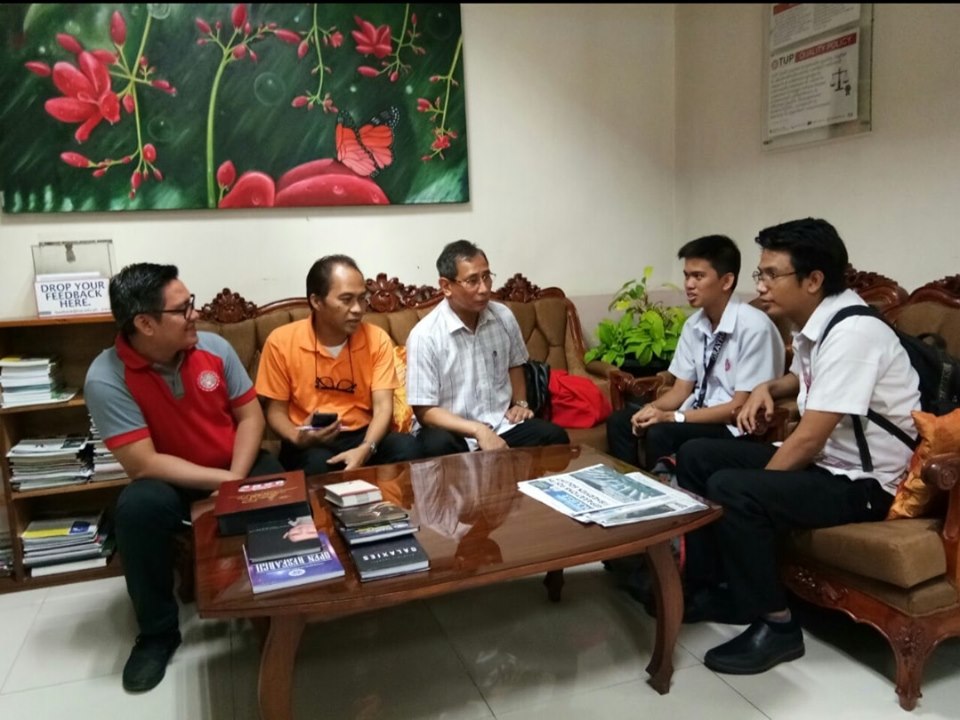 Grayhawks Champions in the Conquer II Engineering Quiz Bee